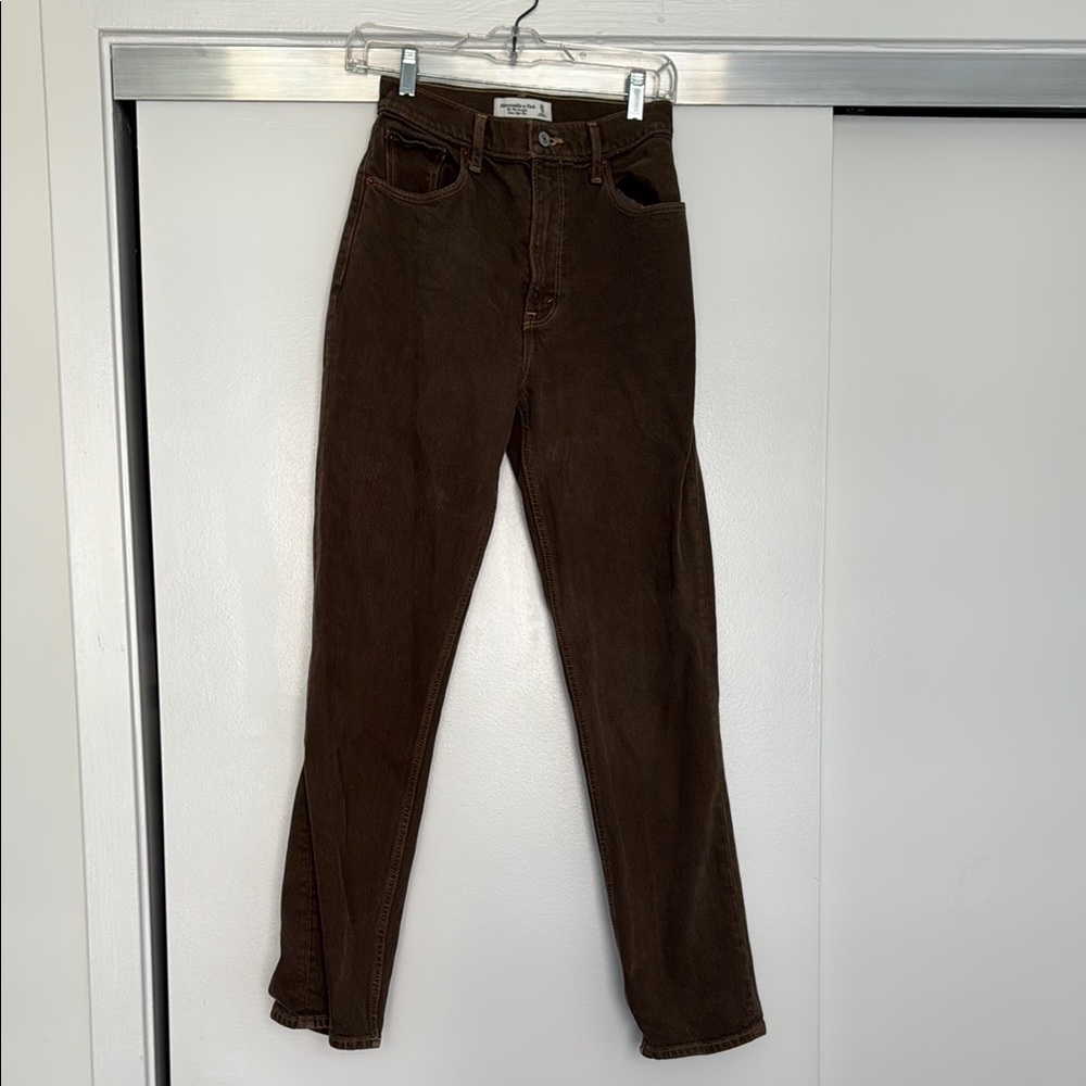 Abercrombie 90s High Rise Ultra Striaght Brown Jeans